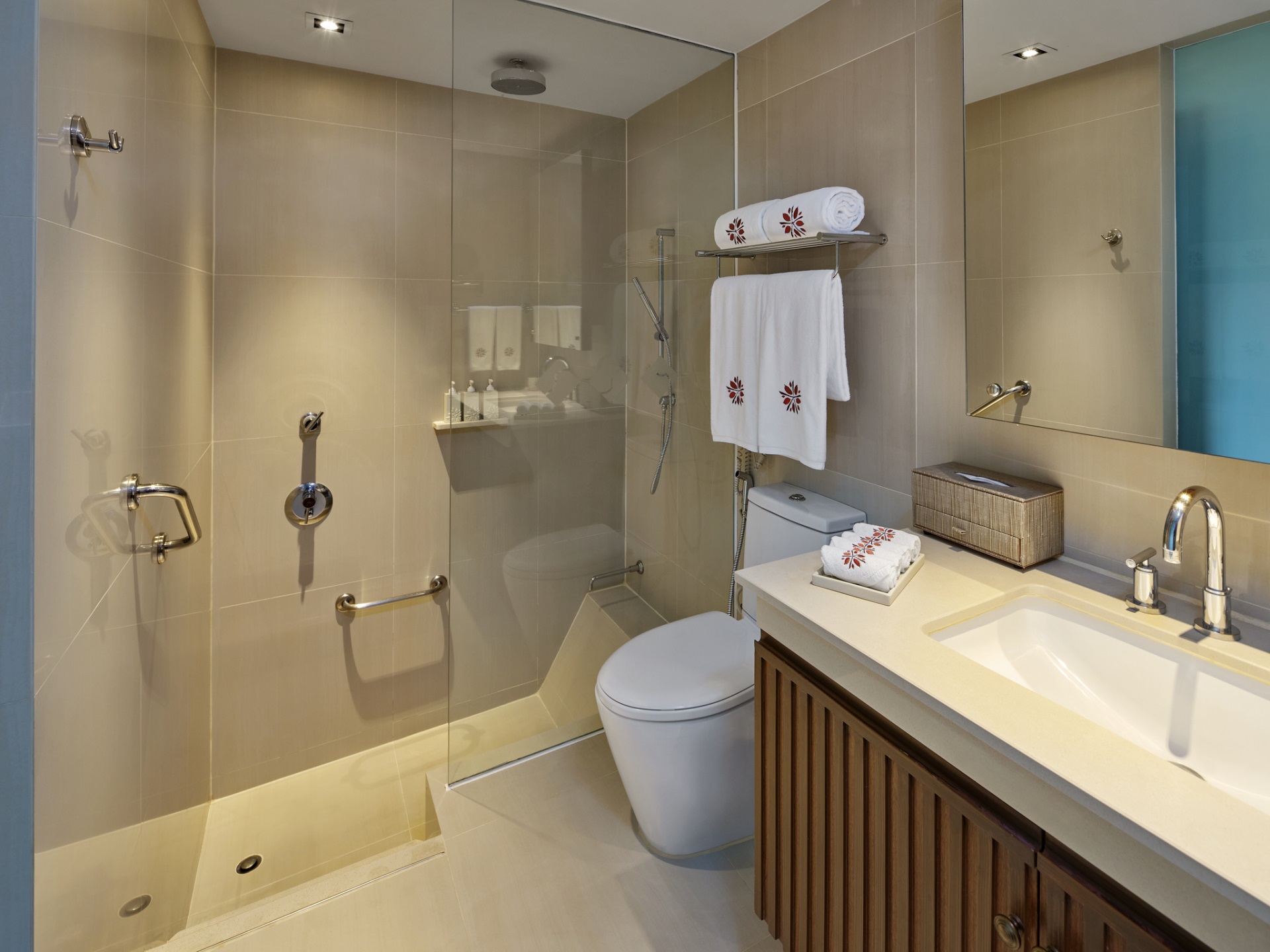 Two-bedroom Island Suite